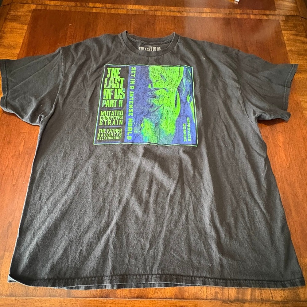 The Last of Us Part II Graphic Tee — Black — Adult XXL — Naughty Dog PlayStation